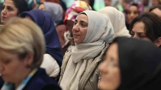 Başkan Büyükakın: 'AK Parti siyasetinde kadın bir nesne değil, öznedir'