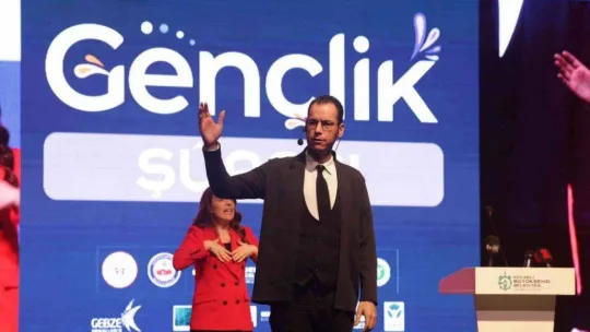 Başkan Büyükakın: 'Kocaeli'nin geleceğinde gençler söz sahibi olacak'