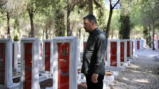 Başkan Çetin, şehit aileleri ile birlikte Çanakkale'de