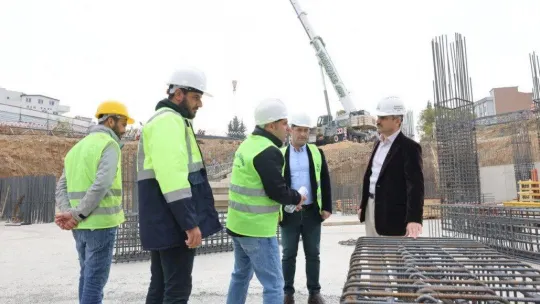 Başkan Çiftçi Kent Meydanı projesini anlattı: 'Hedef, şehrimizi geleceğe hazırlamak'