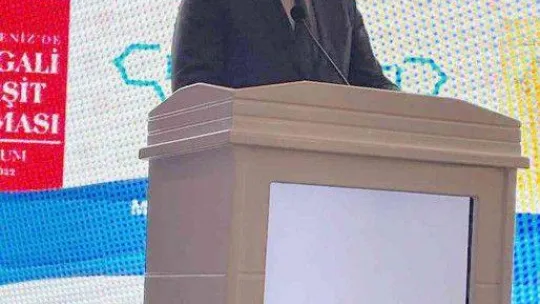 Başkan Dündar, Giresun'daki sempozyumda konuştu