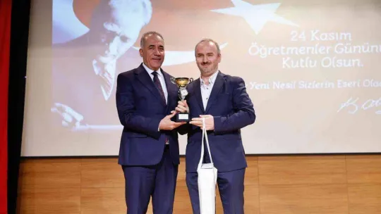 Başkan Dursun'dan Öğretmenler Günü ziyaretleri