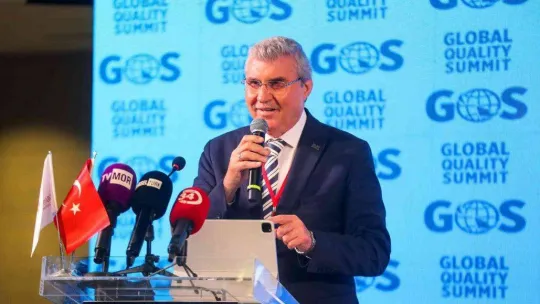 Başkan Ekrem Yüce'ye 'yılın en iyi belediye başkanı' ödülü