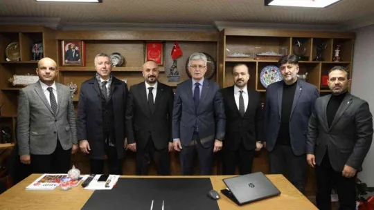 Başkan Ellibeş: 'AK Parti'nin icraatlarına 24 saat bile yetmedi'