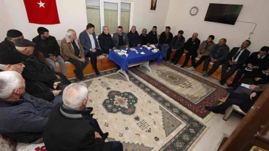 Başkan Ercan, köy konaklarında vatandaşla buluştu