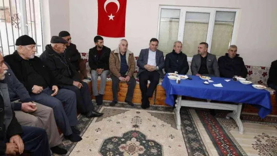 Başkan Ercan, köy konaklarında vatandaşla buluştu