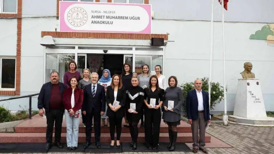 Başkan Erdem'den okullara Öğretmenler Günü ziyareti