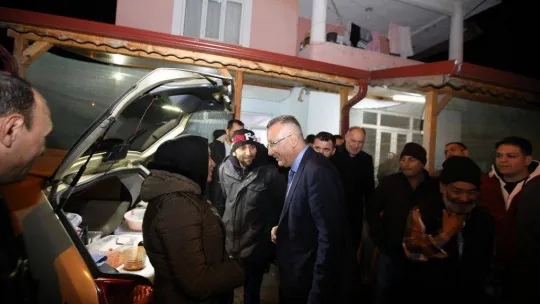 Başkan Işıksu: 'Adapazarı'mızın her mahallesinde, her sokağındayız'