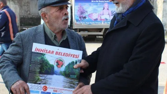 Başkan Kepez'den esnafa yeni yıl takvimi hediyesi