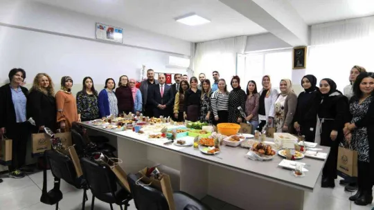 Başkan Kılıç: 'Öğretmenlerimizin hakkını ödeyemeyiz'