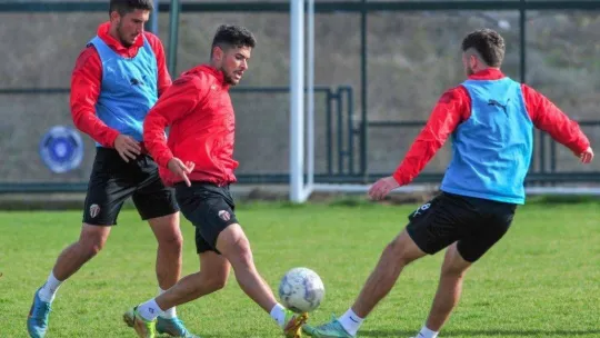 Başkan Taban'dan Sivas maçı öncesi İnegölspor'a moral ziyareti