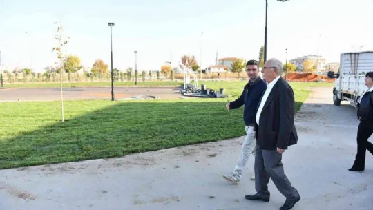 Başkan Ülgür Gökhan, Sağlıklı Yaşam Merkezi'nde incelemelerde bulundu