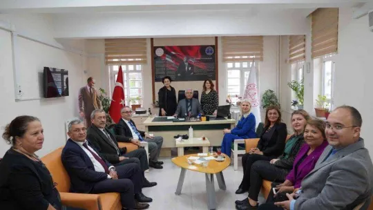 Başkan V. Subaşı, öğretmen ve öğrencileri ziyaret etti