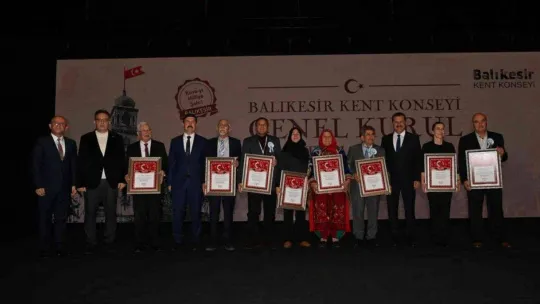 Başkan Yılmaz: Balıkesir'e hizmet etmek büyük bir onur