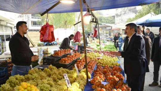 Başkan Yılmaz pazarcı esnafı ile buluştu