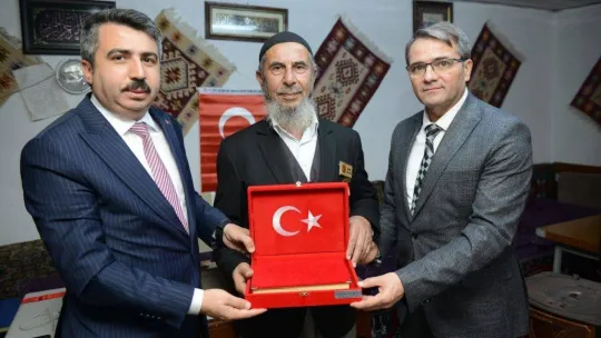 Başkan Yılmaz şehit ailelerini unutmuyor