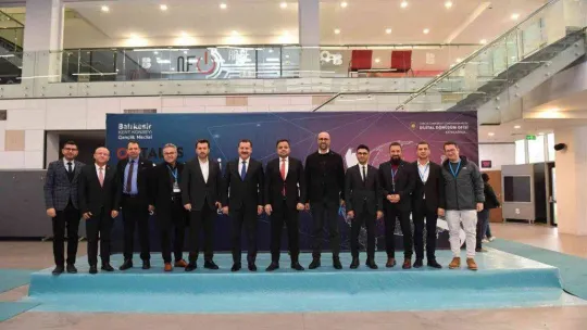 Başkan Yücel Yılmaz, 'Balıkesir'in zafer kuşağısınız'