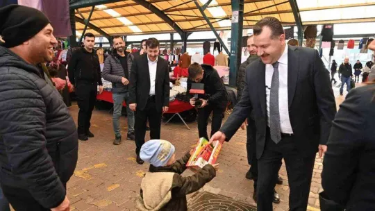 Başkan Yücel Yılmaz esnafın yanında