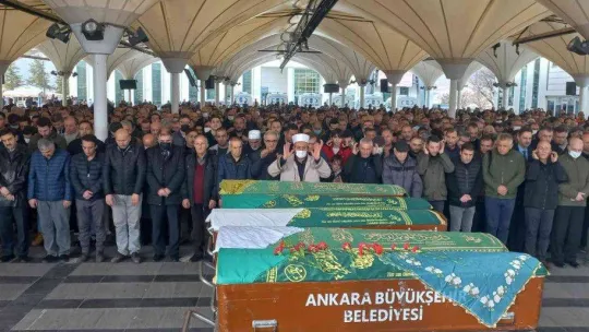 Başkent'teki trafik kazasında hayatını kaybeden 15 yaşındaki Tuğçe son yolculuğuna uğurlandı