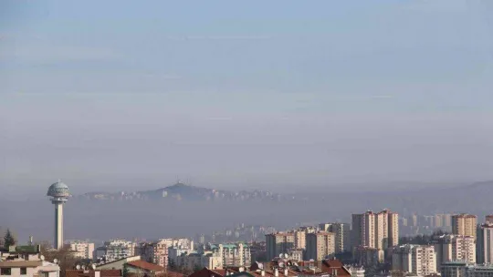 Başkentte karpostallık manzaralar oluşturan sis, havadan görüntülendi