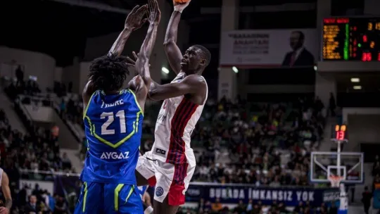 Basketbol Şampiyonlar Ligi: Tofaş: 75 - Strasbourg: 79