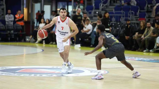 Basketbol Süper Ligi : Bahçeşehir Koleji: 71 - Aliağa Petkimspor: 61
