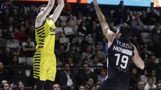Basketbol Süper Ligi: Beşiktaş Emlakjet: 72 - Fenerbahçe Beko: 81