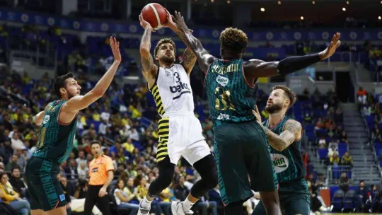 Basketbol Süper Ligi: Fenerbahçe Beko: 100 - P.Karşıyaka: 88