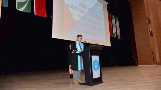 BAÜN' de 168 doktor adayı önlük giydi