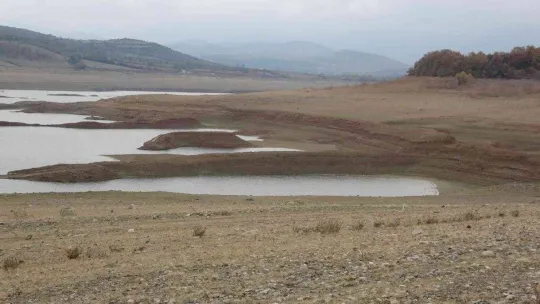 Bayramiç Barajı kuruma noktasına geldi