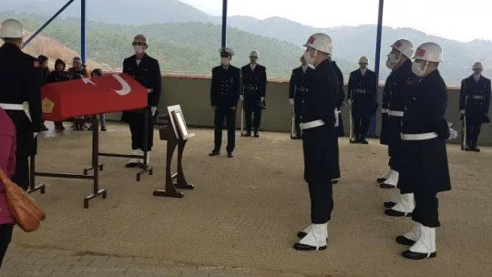 Bayramiç'te kazada hayatını kaybeden sözleşmeli Uzman Erbaş toprağa verildi