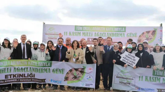 Bayrampaşa Belediyesi'nden 17 bin öğrenci için 17 bin fidan