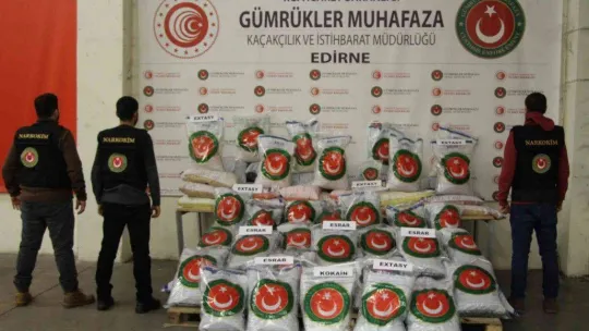 Bebek bezlerinden 442 kilogram uyuşturucu madde ele geçirildi
