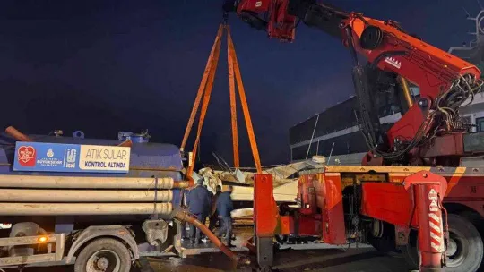 Bebek'te lüks tekne sulara gömüldü