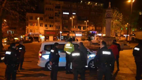 Bekçilere yakalanan korsan taksiciden müşterisine sitem: 'Ben sizden para mı aldım?'