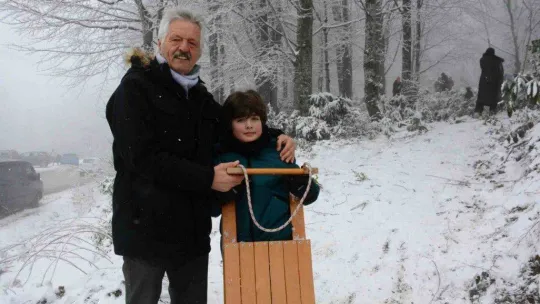 Beklenen kar gelince vatandaşlar soluğu Kartepe'de aldı