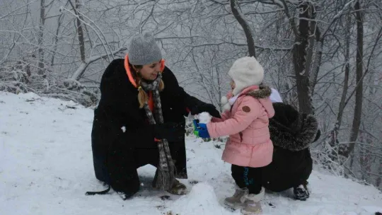 Beklenen kar gelince vatandaşlar soluğu Kartepe'de aldı