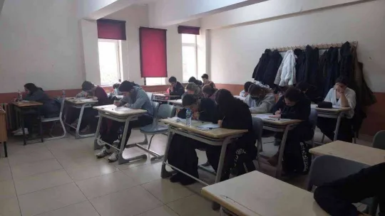 Belediyeden öğrencilere ücretsiz deneme sınavı