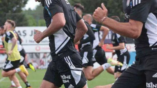Beşiktaş, kondisyon ve taktik çalıştı