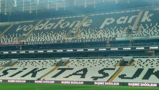 Beşiktaş stadında taziye mesajı