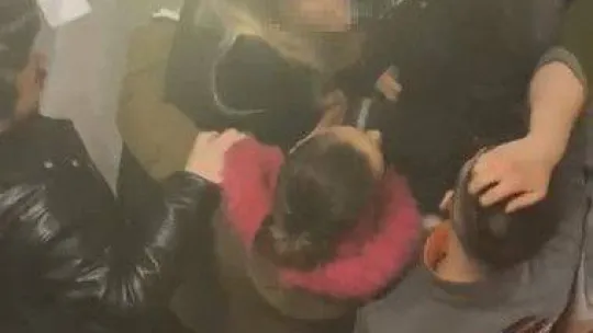 Beşiktaş'ta garip sıra kavgası kamerada