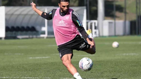 Beşiktaş taktik ve kondisyon çalıştı