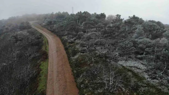 Beyaza bürünen Aydos Tepesi havadan görüntülendi