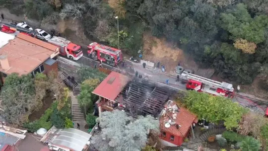 Beykoz'da 2 katlı restoran alev alev yandı