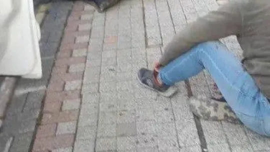 Beylikdüzü'nde araçlar kafa kafaya çarpıştı: 5 yaralı