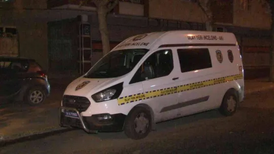 Beylikdüzü'nde erkek kuaförüne silahlı saldırı