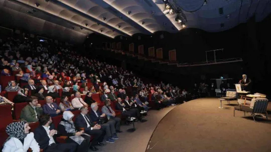 Beyoğlu'nda '8 Kasım Dünya Şehircilik Günü'ne özel sempozyum