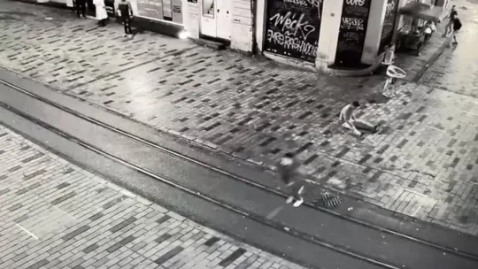 Beyoğlu'nda 1 kişinin öldüğü kavganın görüntüleri ortaya çıktı