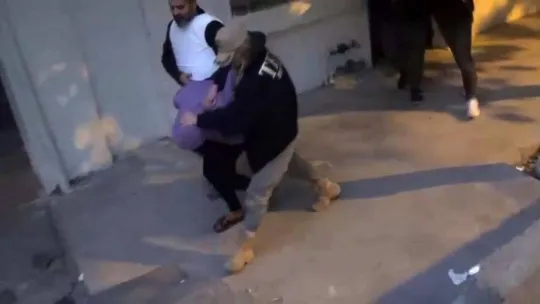 Beyoğlu'nda bombayı bırakan teröristin yakalanma anları ortaya çıktı