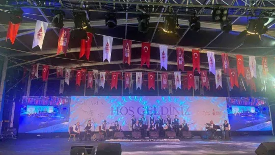 Beyoğlu'nda Mevlana'nın 749. vuslat yıldönümü kutlandı